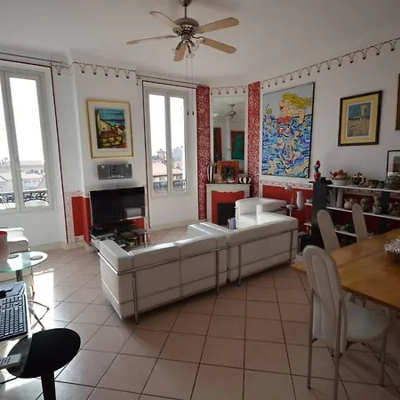 Apartment Art Deco 2 Bd Forville Cannes